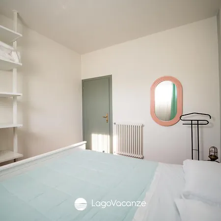 Apartment Specchio Sul Manerba del Garda